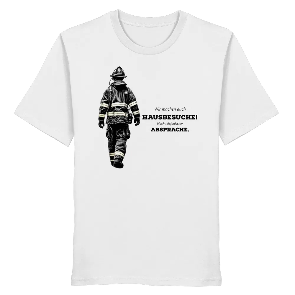 Wir machen auch Hausbesuche! Nach telefonischer Absprache. - Feuerwehr — Shirt in White von Personal Paramedic